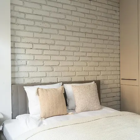 アパート Rentplanet - Szczytnicka ヴロツワフ